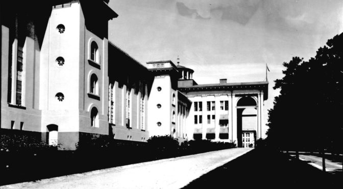 Dix Hill Administration Bldg c.1940. From Barden Collection, North Carolina State Archives, Raleigh, NC